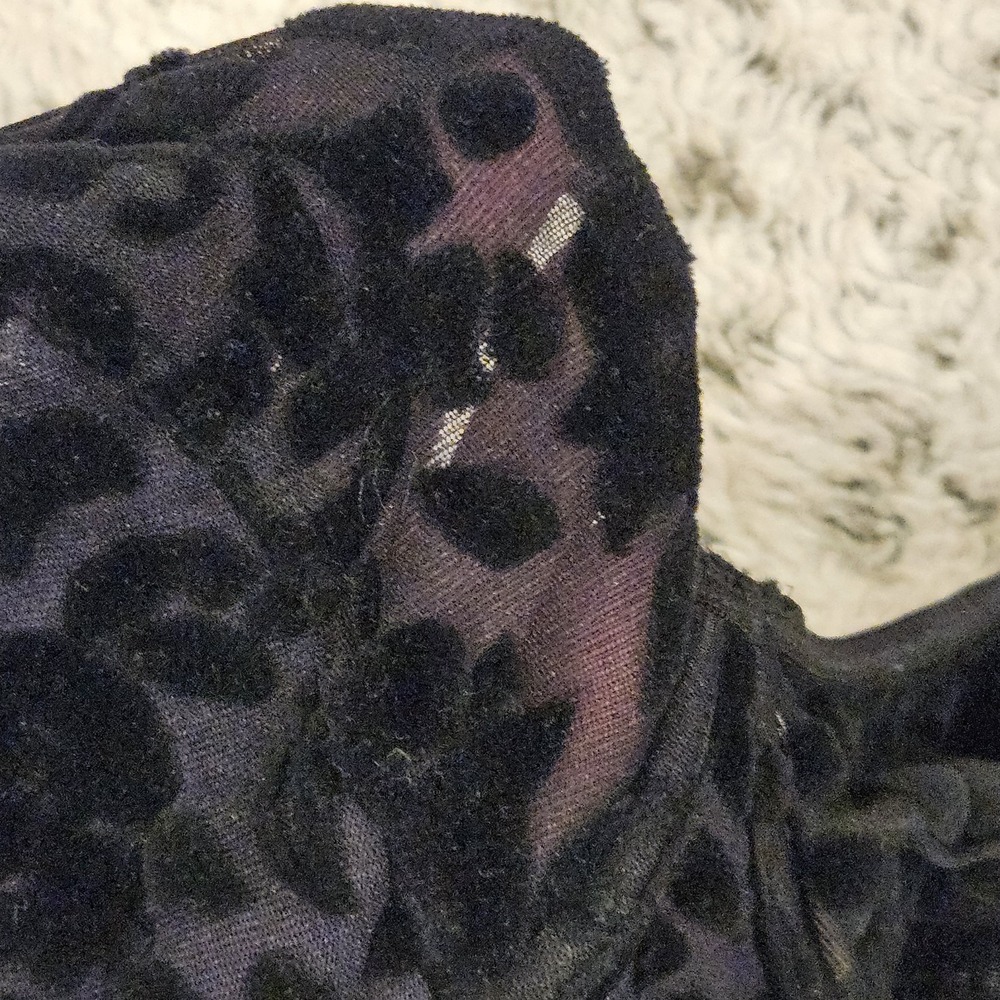 Victoria Secret Vintage 34D Black Floral Velvet Burnout Sheer Wired Bra 1996 - Picture 7 of 10